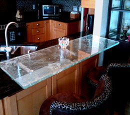 Onami Crystal textured low iron glass counter