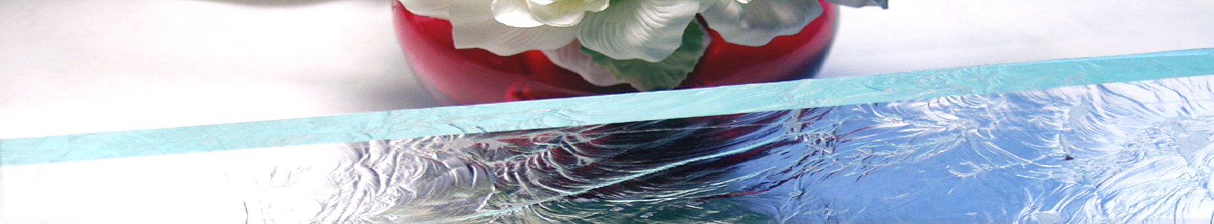 onami crystal low iron glass 1590 x 314 1a onami crystal low iron glass 1590 x 314 1a